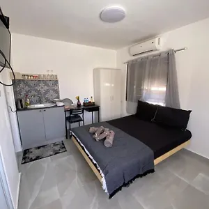 Koreilat דירה